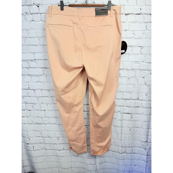 NWT One 5 One Womens Pink Crop Cuffed High Rise Straight Leg Pants 12 - Picture 3 of 11
